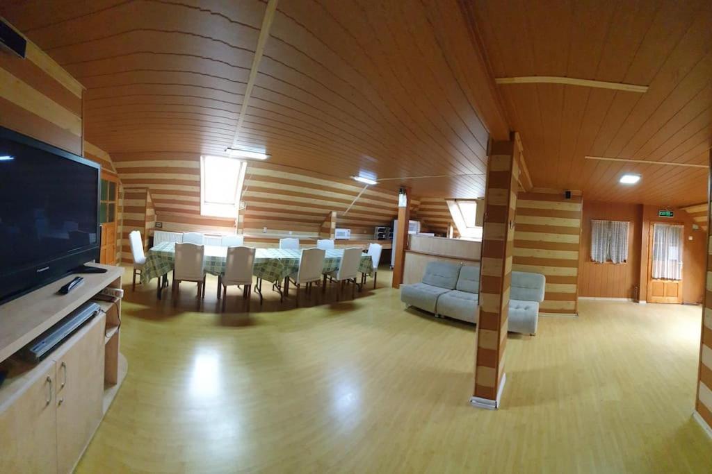 Casa Petruta Dambovicioara 호텔 Podu Dimbovitei 외부 사진
