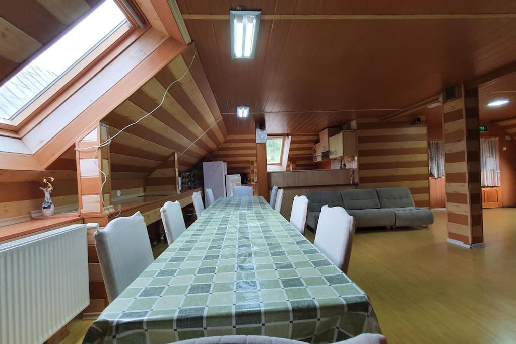 Casa Petruta Dambovicioara 호텔 Podu Dimbovitei 외부 사진