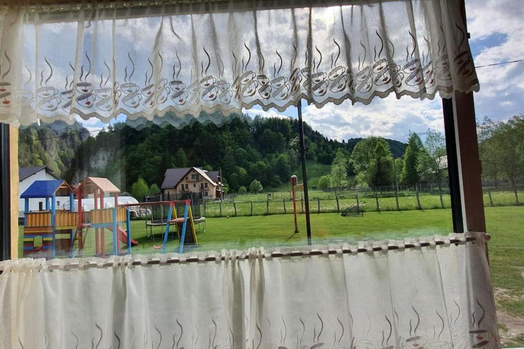 Casa Petruta Dambovicioara 호텔 Podu Dimbovitei 외부 사진